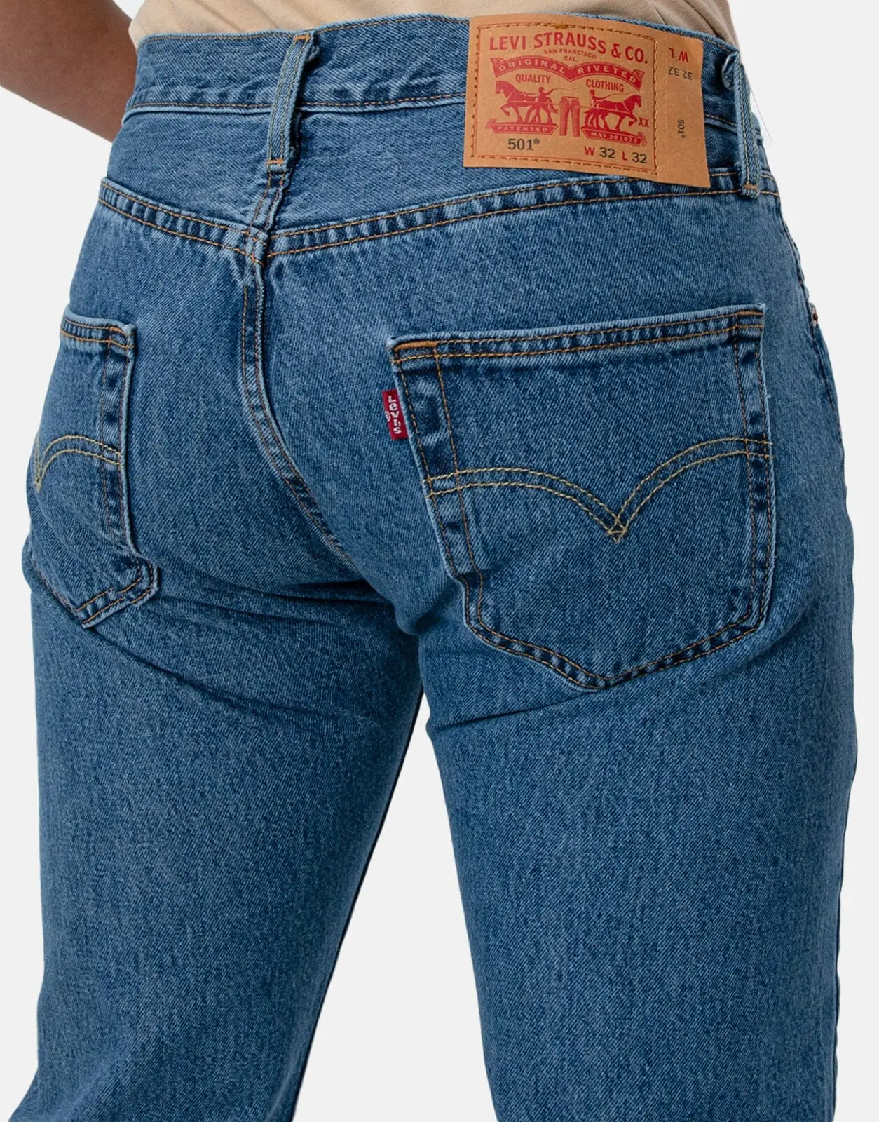 Levi's 501 Original Medium Stonewash Jeans - Image 3